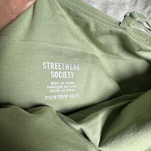 Streetwear Society Women’s XS/S Green Solid Wireless Stretchy Knit Tank Bralette